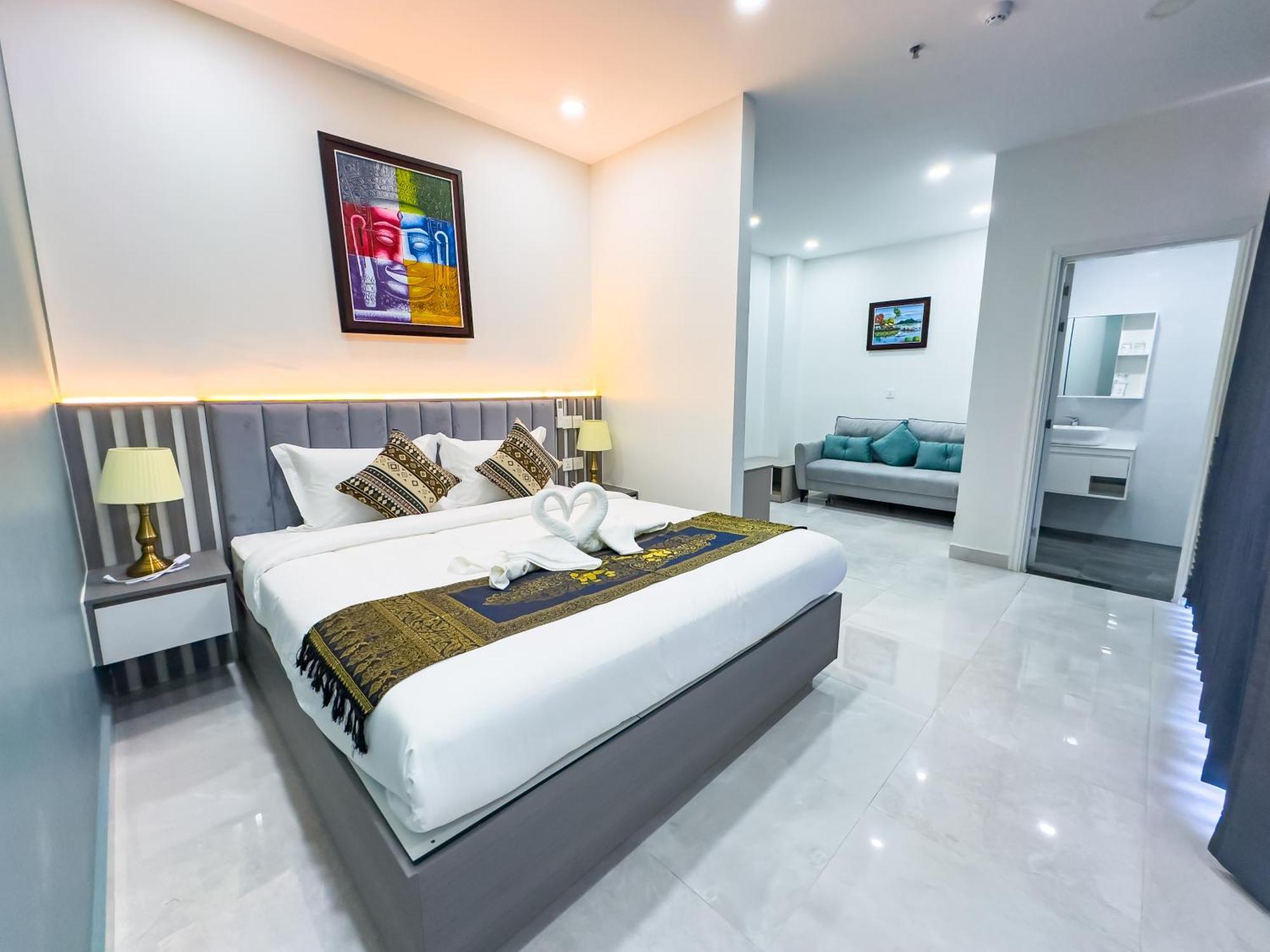C-Hotel Сиануквиль Экстерьер фото